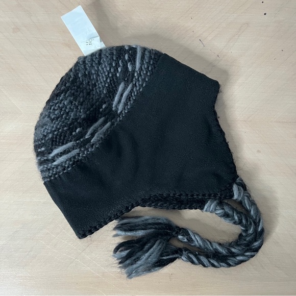 The North Face Black and Gray Beanie Cap with Earflaps Wool Blend - Picture 9 of 9